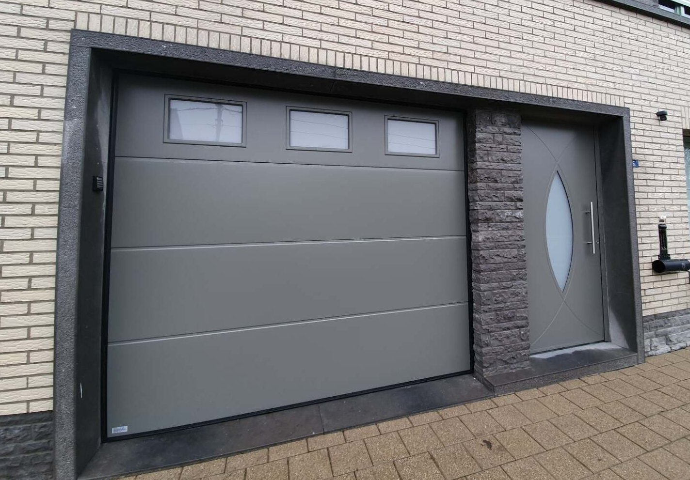5 Redenen om uw garagepoort te vervangen